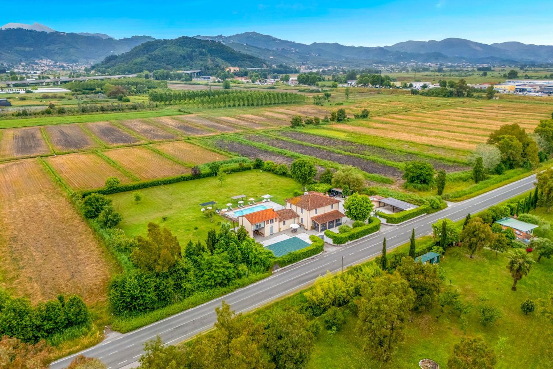 Vistalago Versilia Massarosa Extérieur photo